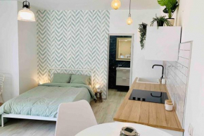 Roof Top Luxury City Center Apartment BY NAMASTE ELITE